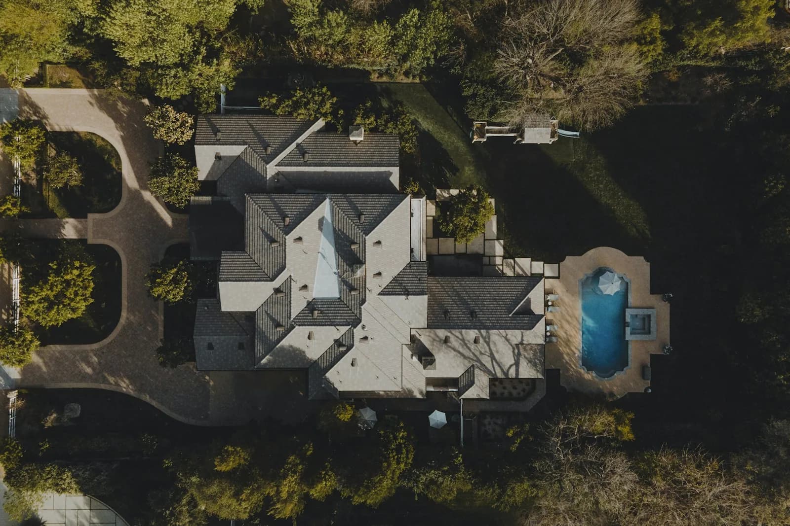 Estate home on a large parcel